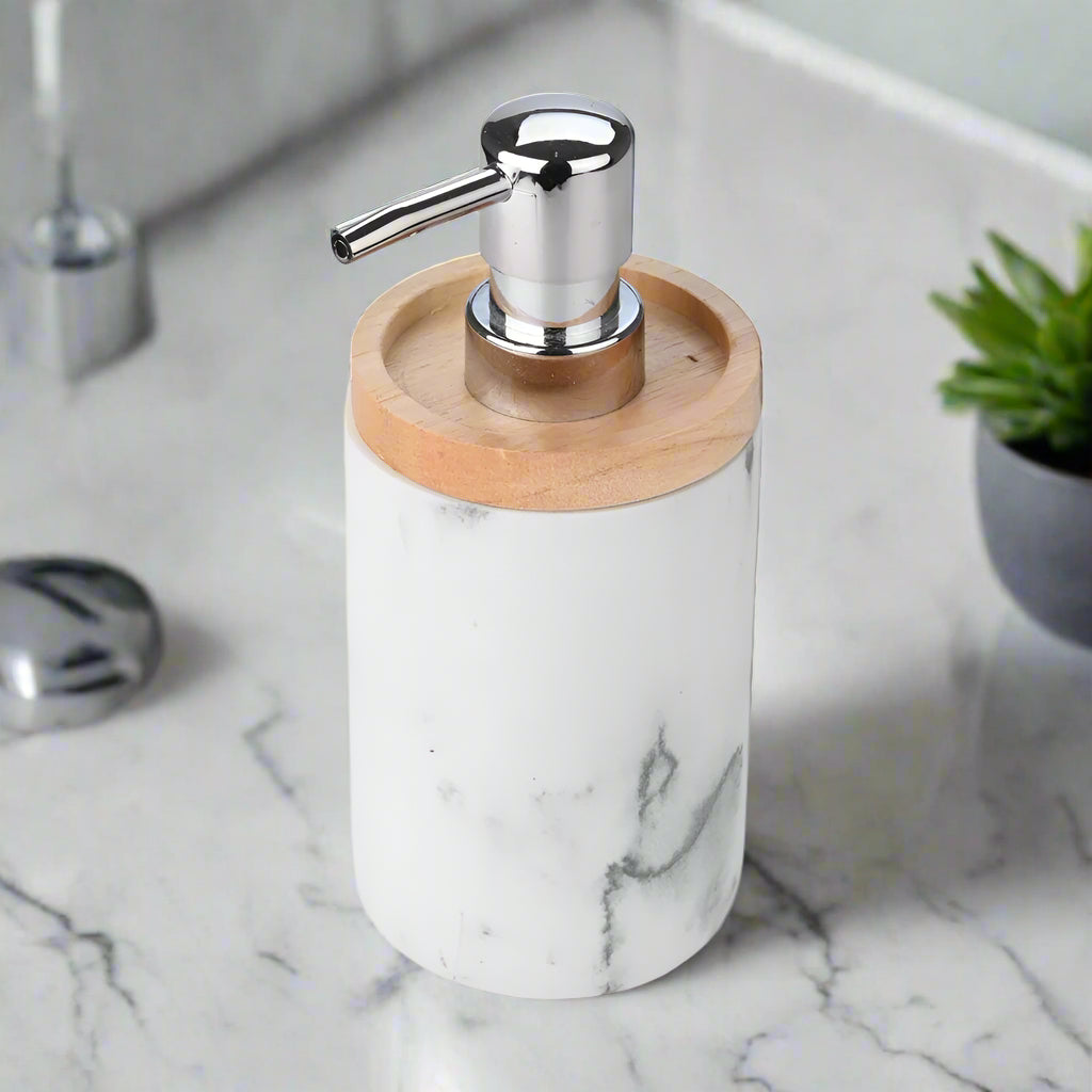 Soap dispenser