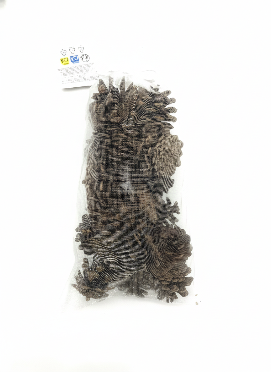 Tulle Bag With 20 Pine Cones 6cm