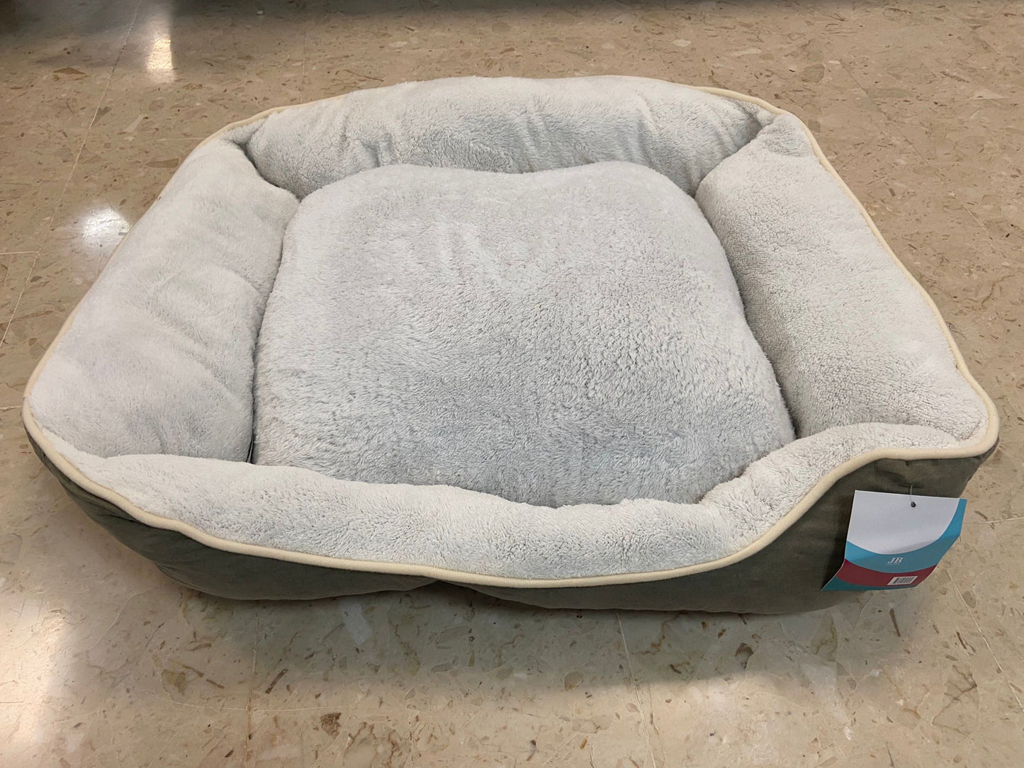 Pet bed assorted