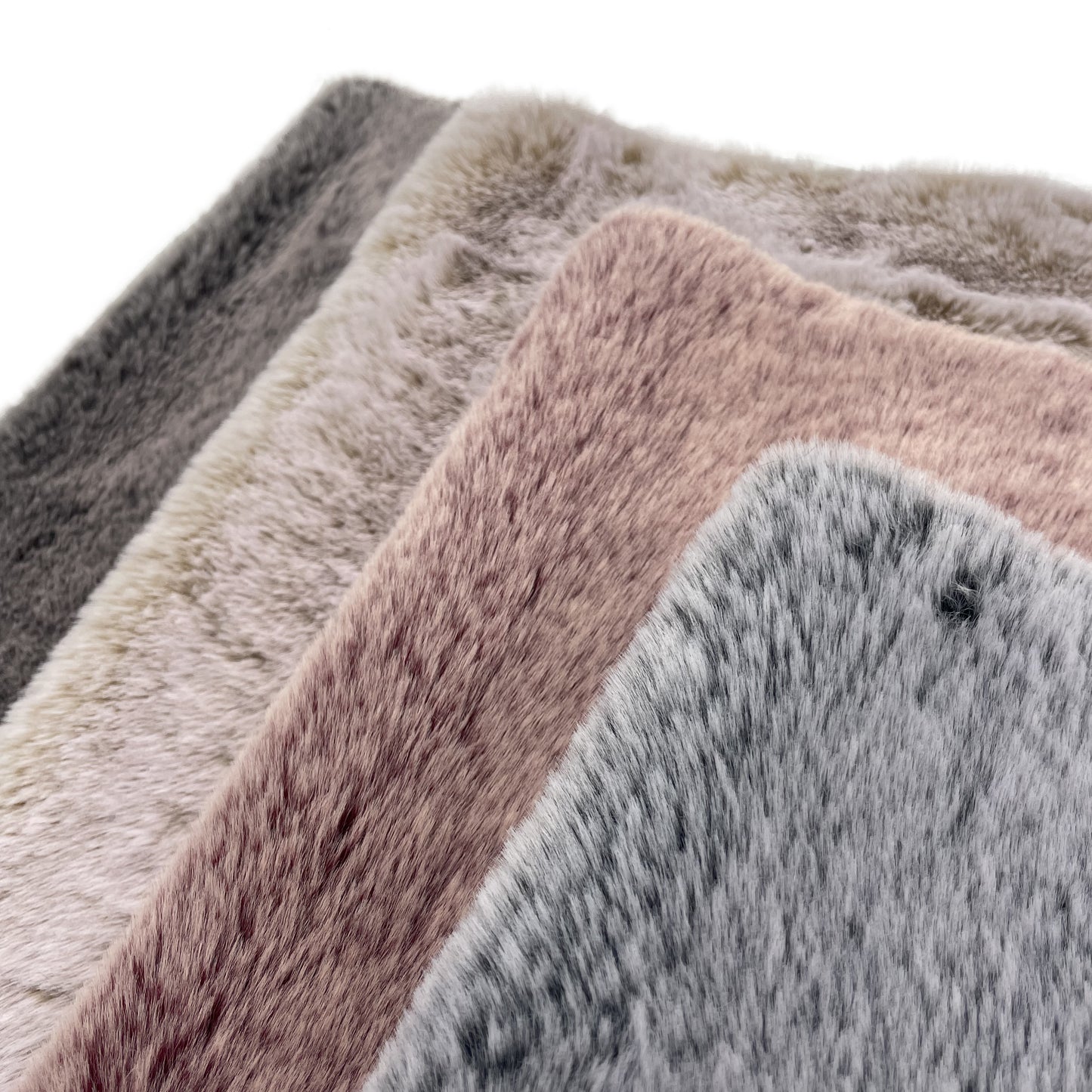 JB Home Matching Cushion & Rug Fur