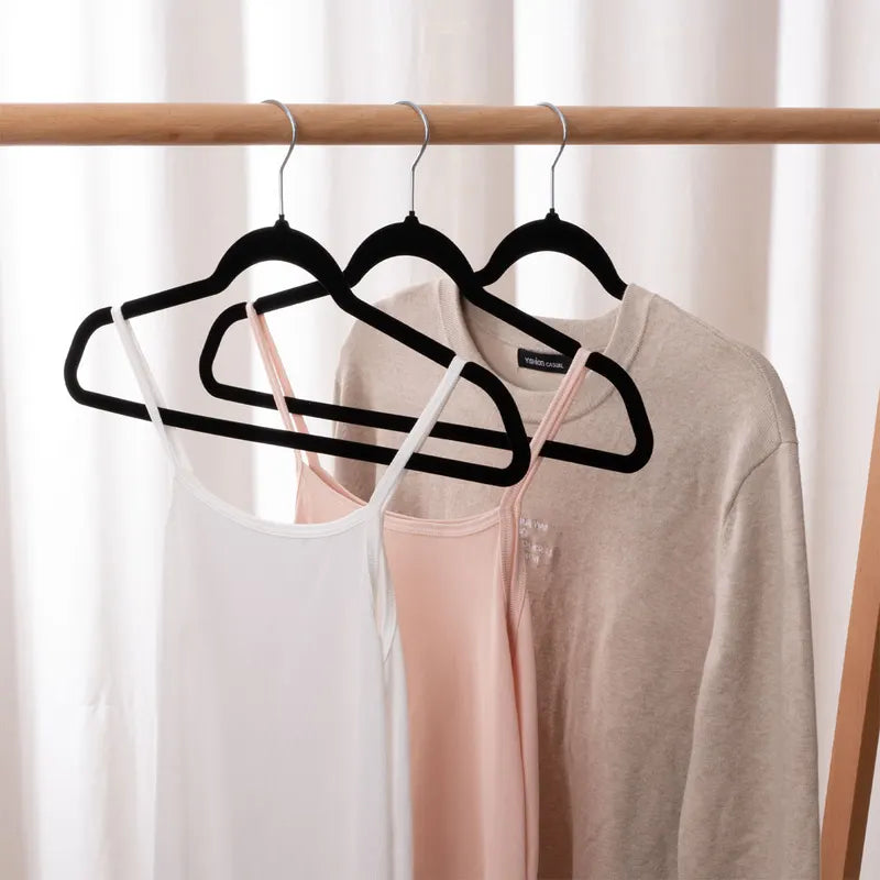 10 Non-slip Velvet Hangers