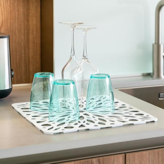 Drying mat for dishes