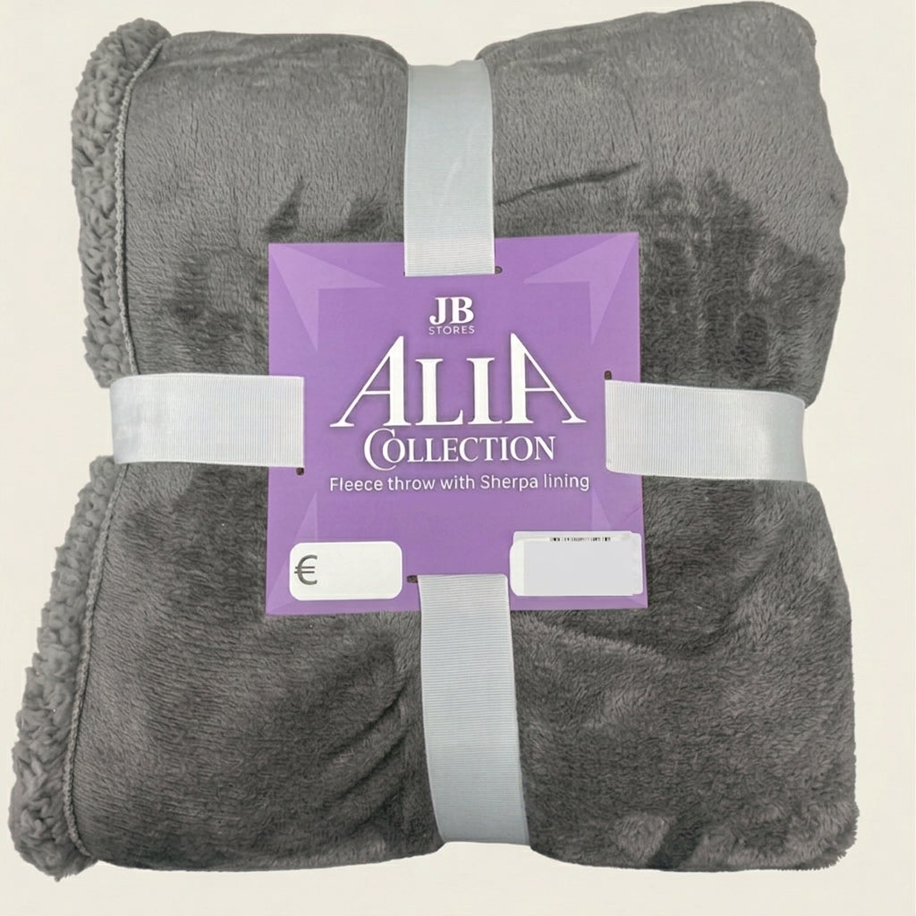 Alia Fleece Throw