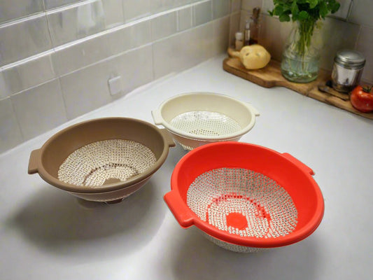 Plastic Colander 25cm Assorted