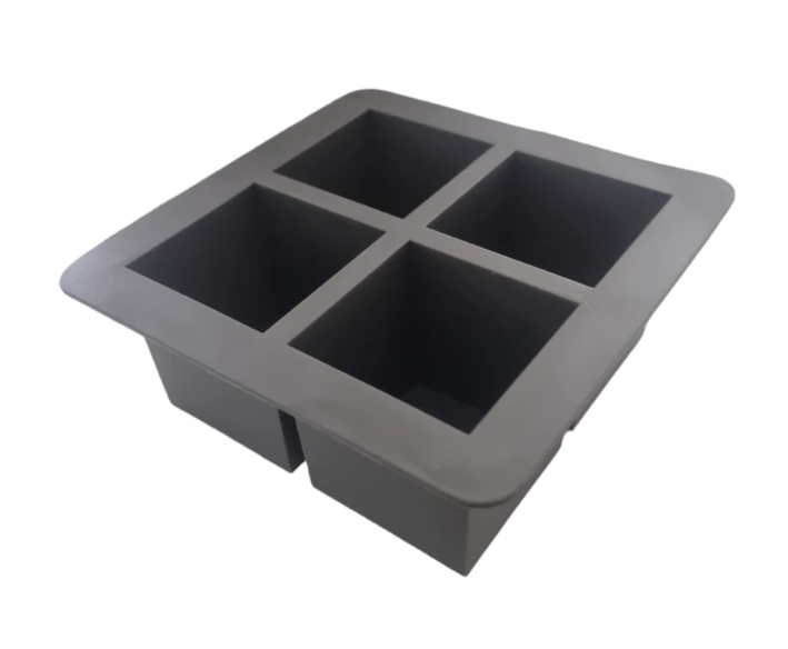 Giant Ice Cube Tray – 4 Square Moulds (Silicone)