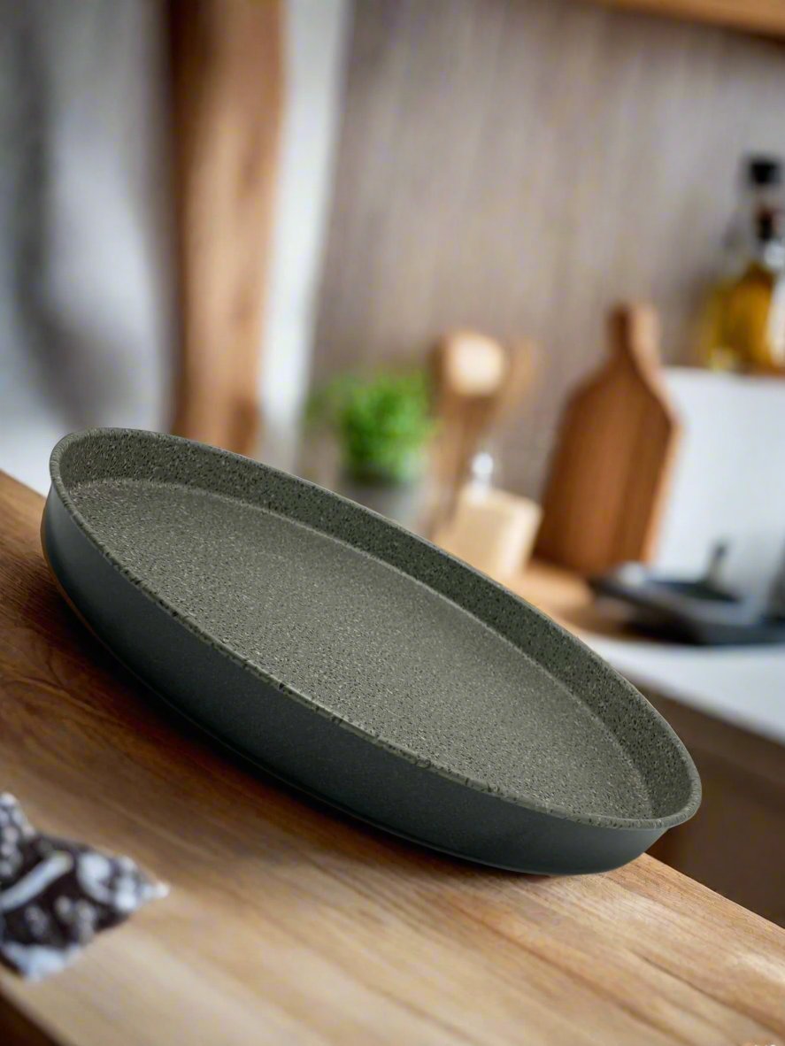 low cake pan