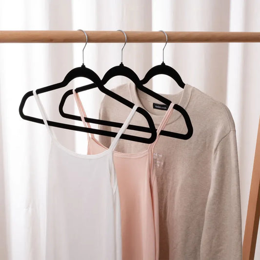 6 Non-slip Velvet Hangers Grey