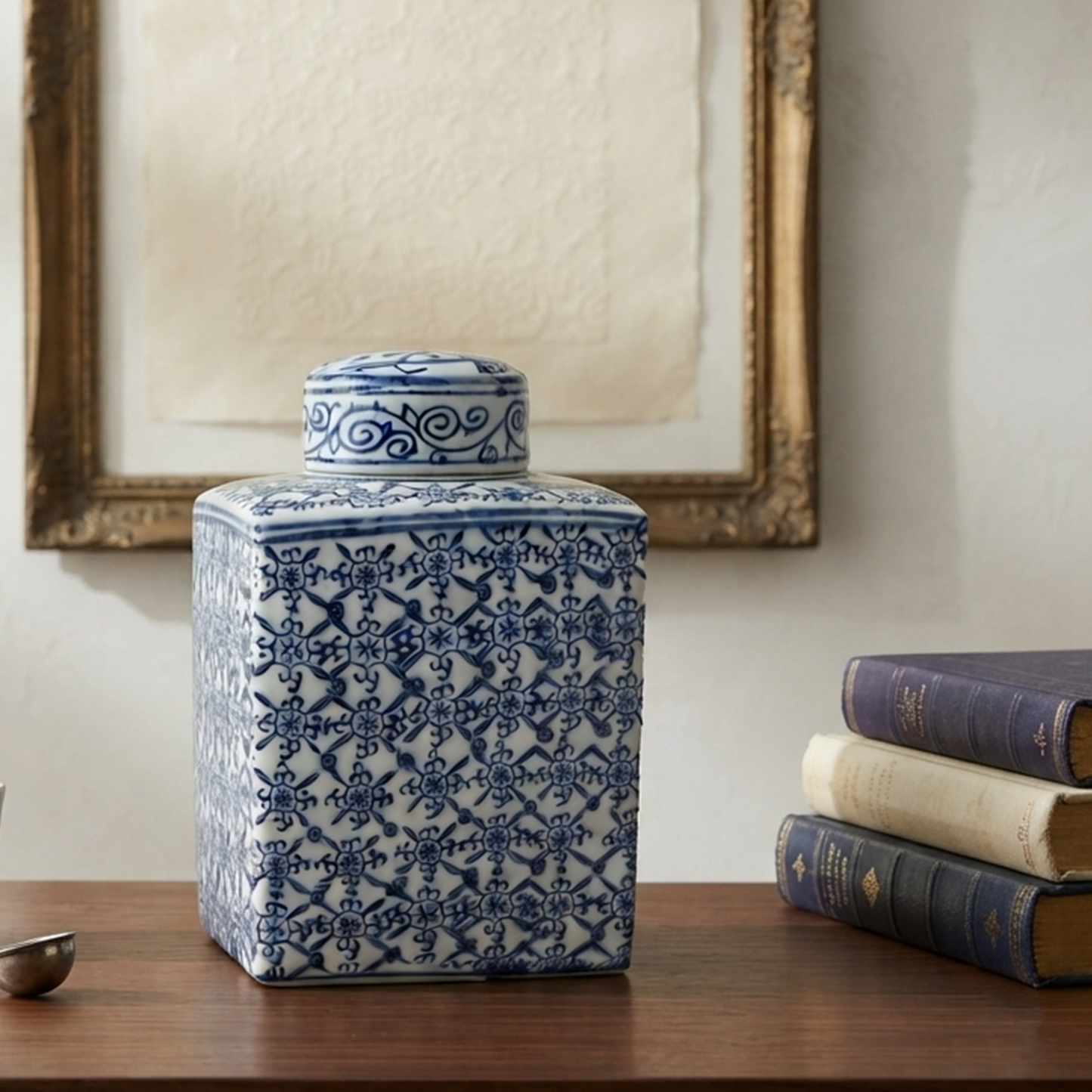 Decorative Jar – 17 x 10 x 11 cm